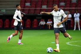 爱游戏APP：齊達內僅考慮執教法國隊、尤文和拜仁，他表示願意加盟尤文.